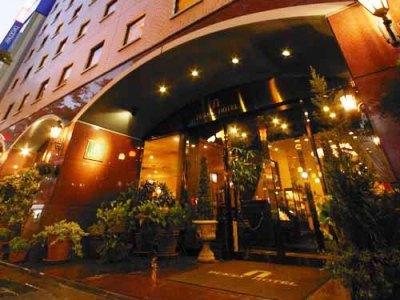 Dukes Hakata 3*